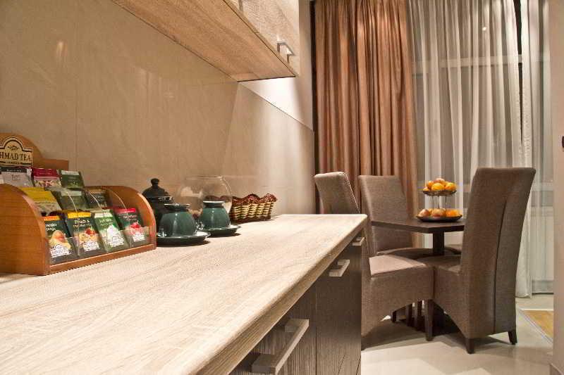 Apart K Apartments & Rooms Белград Экстерьер фото